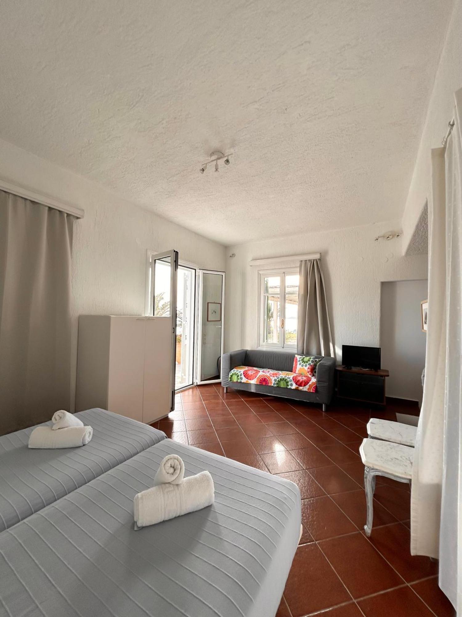 Fos Apartments Mykonos Agios Ioannis Diakoftis Pokoj fotografie